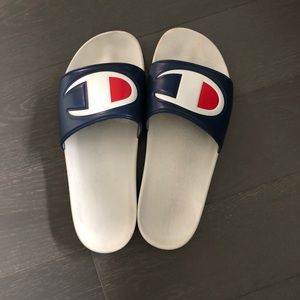Men’s Champion slides